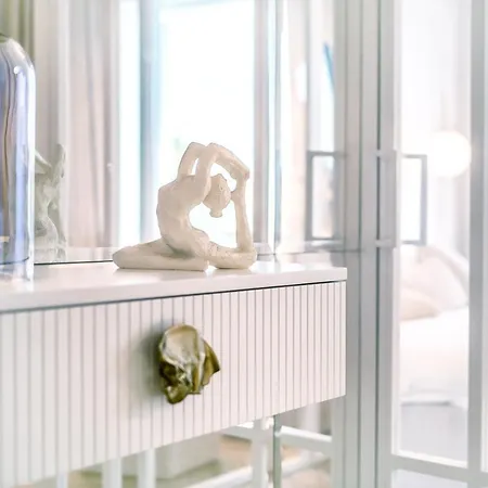 Golden Manufaktura By Rentujemy