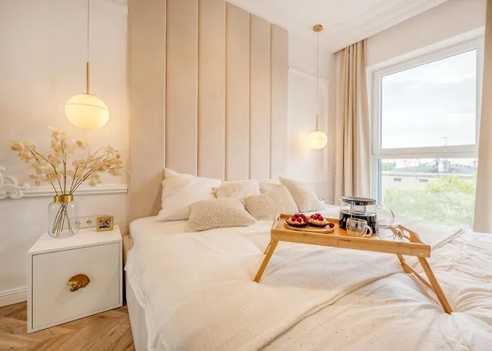 Golden Manufaktura By Rentujemy * לודז'